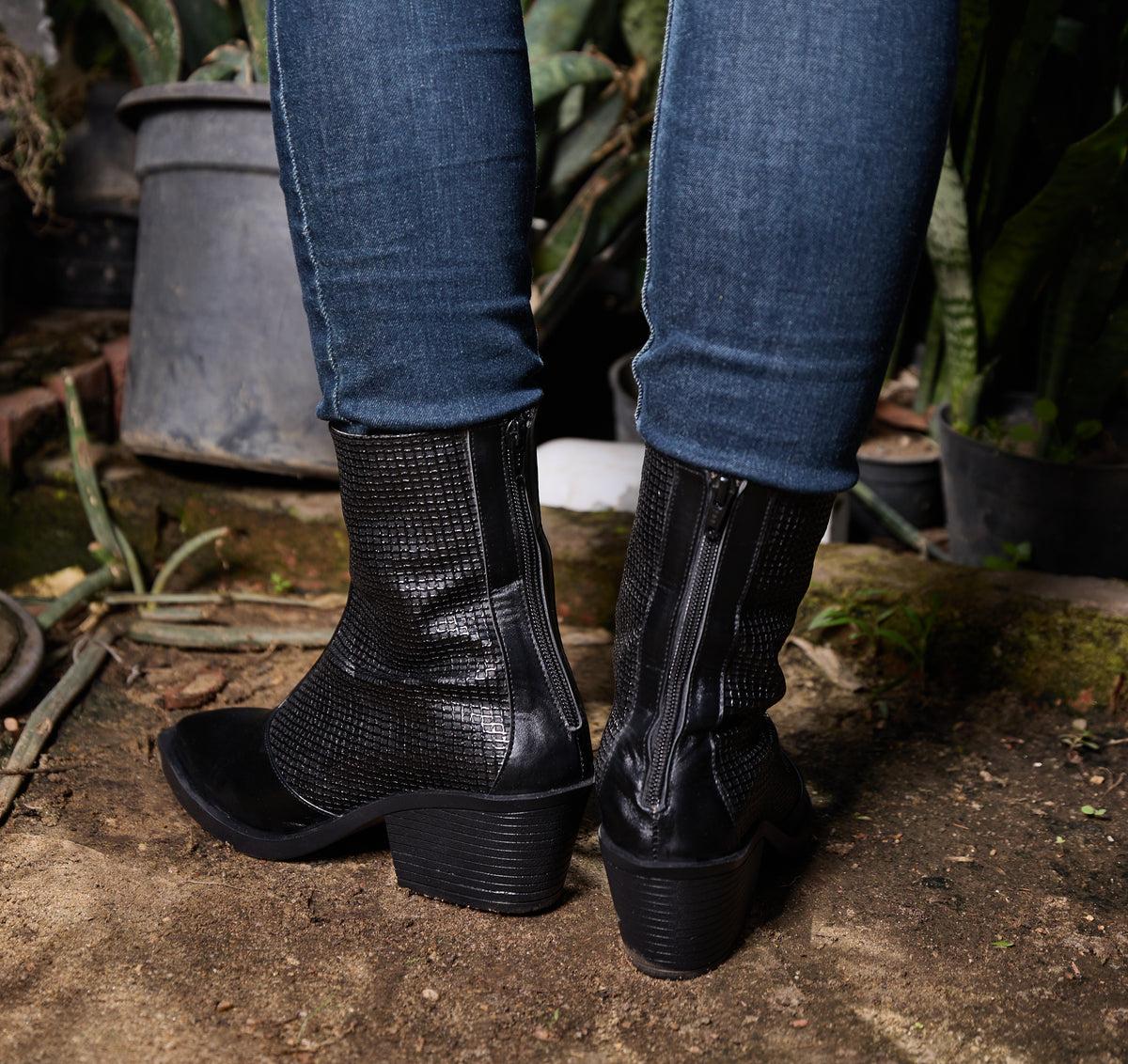 Verra Boots