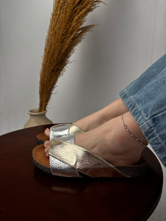 V Slipper-silverxgold