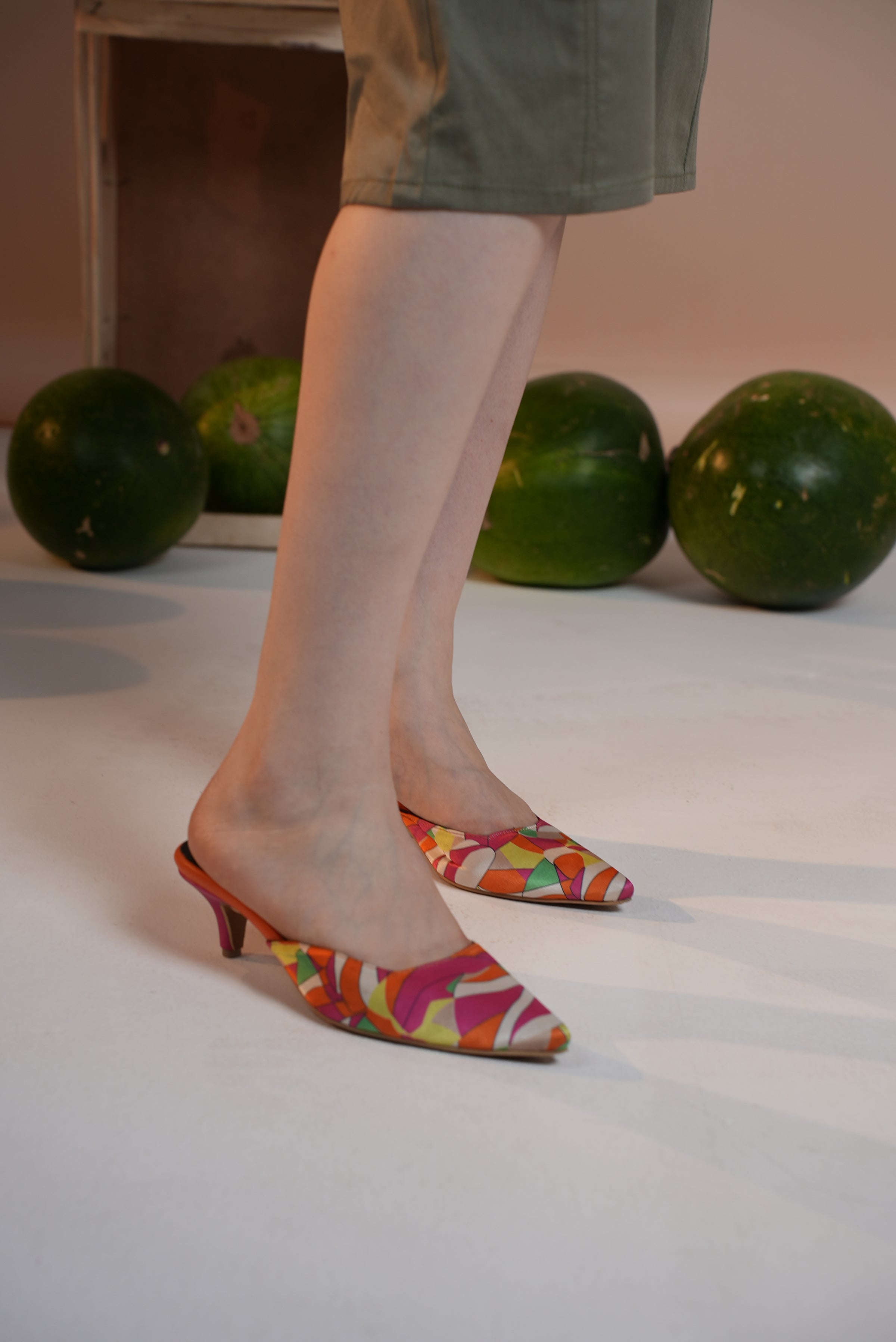 Waves Mules