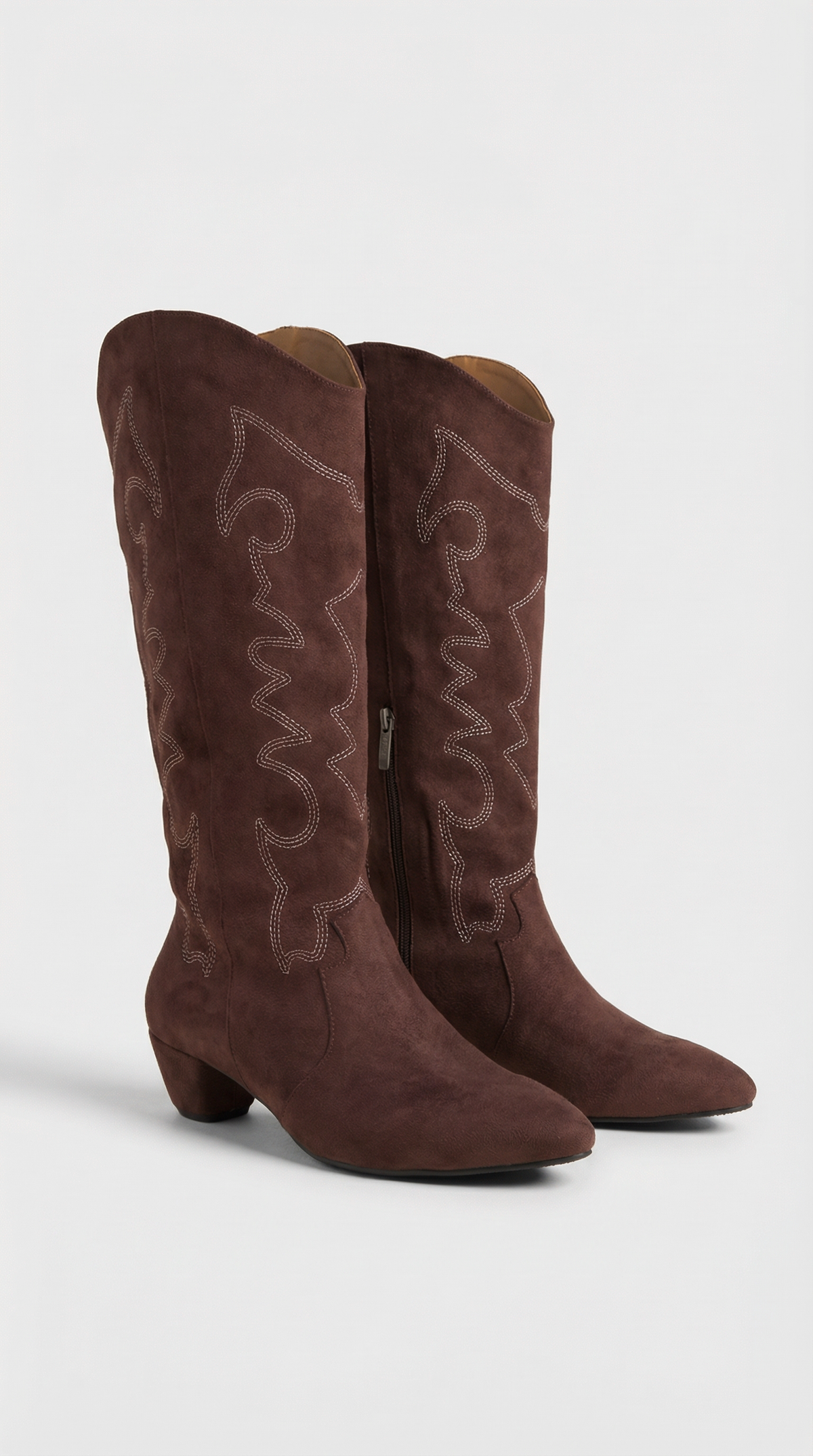 Detalles Suede Cowgirl Boots