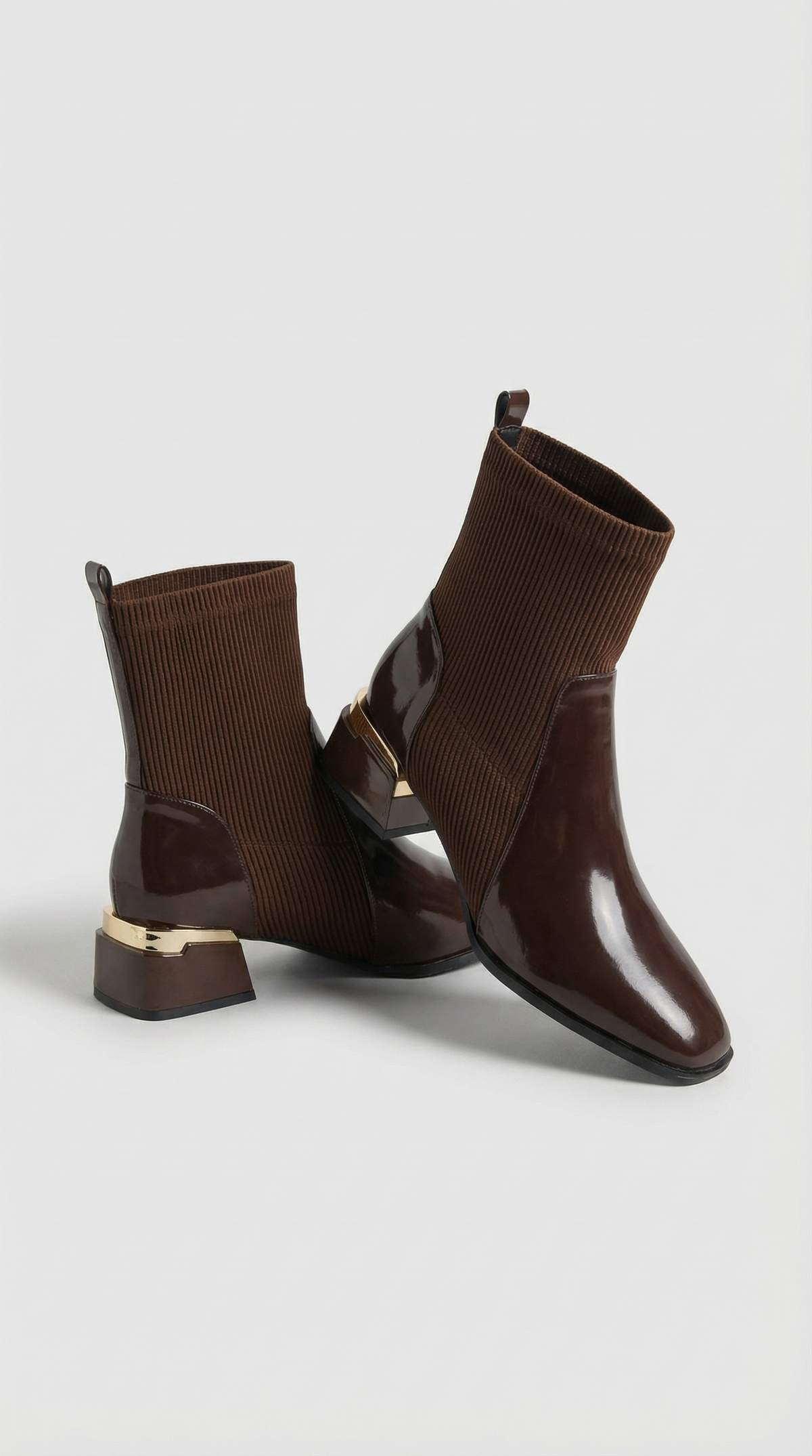 Vernis x Tricot Boots