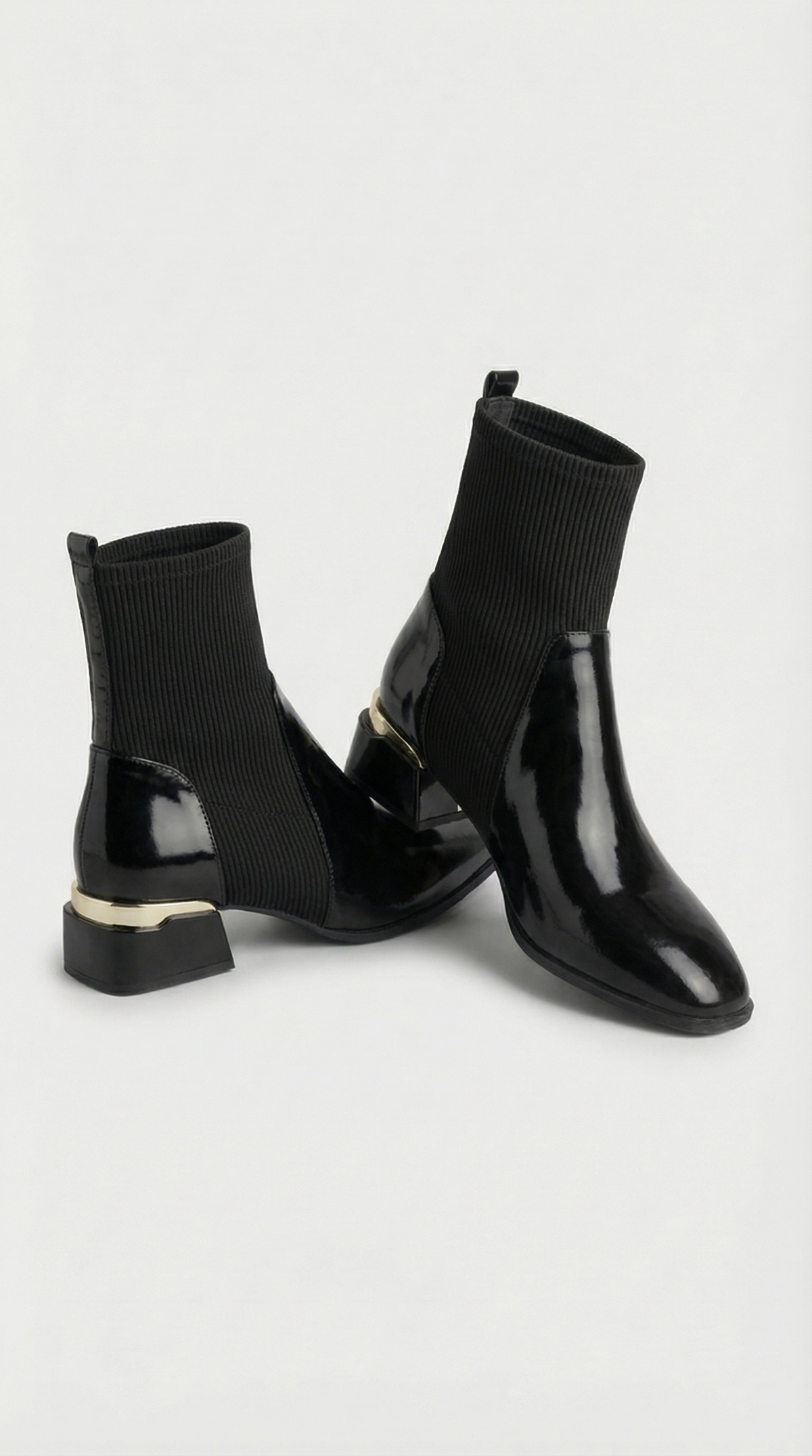 Vernis x Tricot Boots