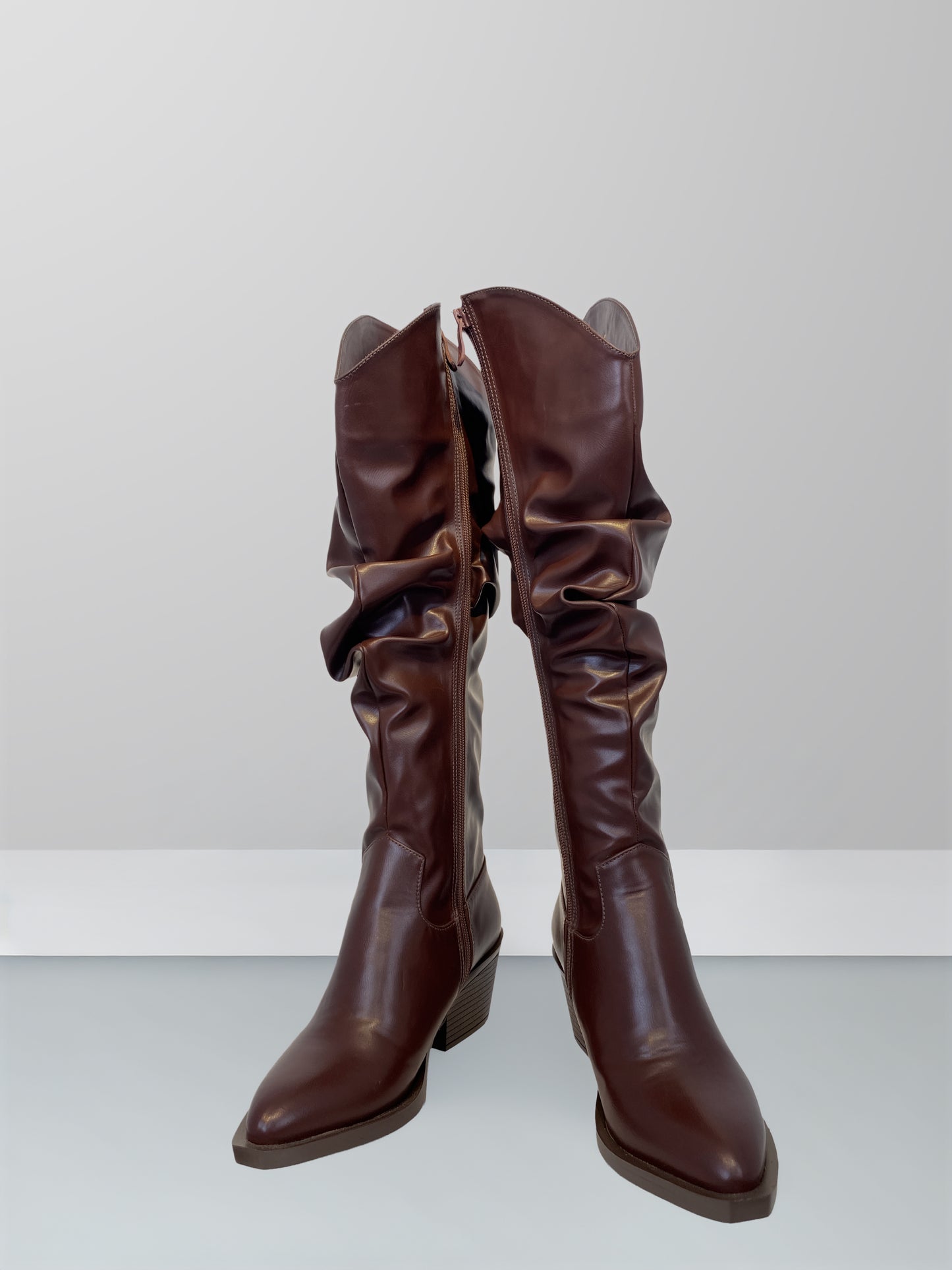 Folds Leather Boots