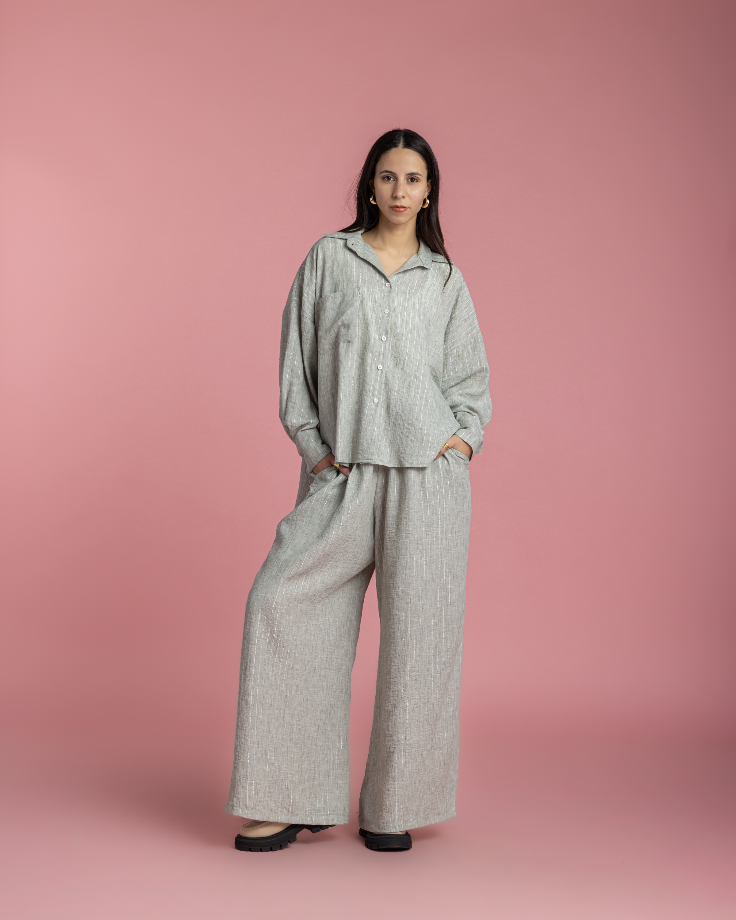 Linen Set with Silver Metallic Lines - Green