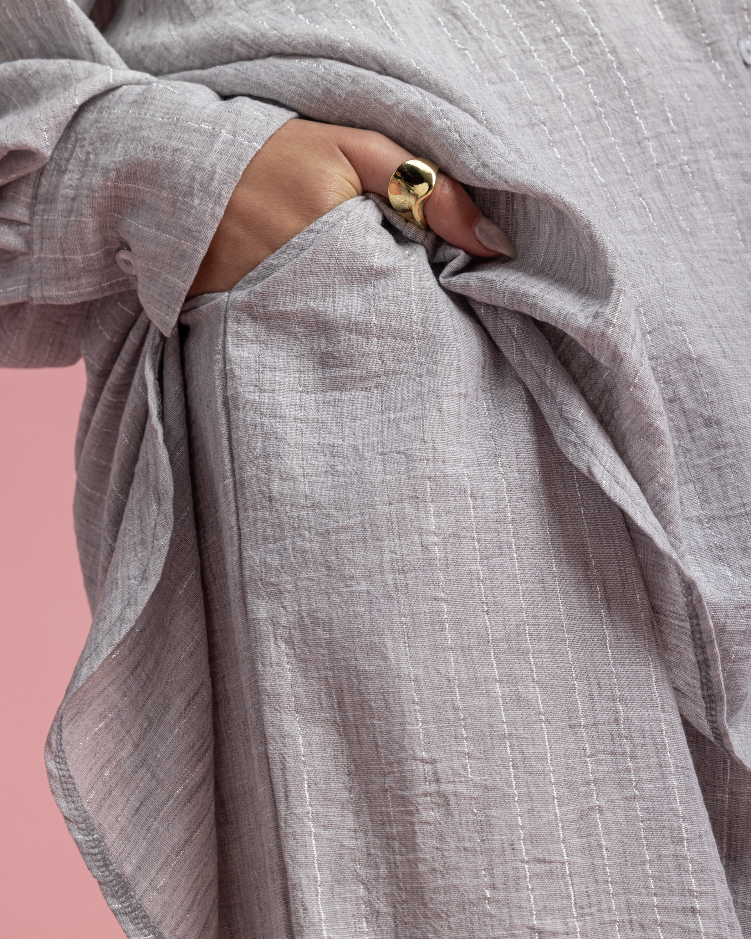Linen Set with Silver Metallic Lines - Grey