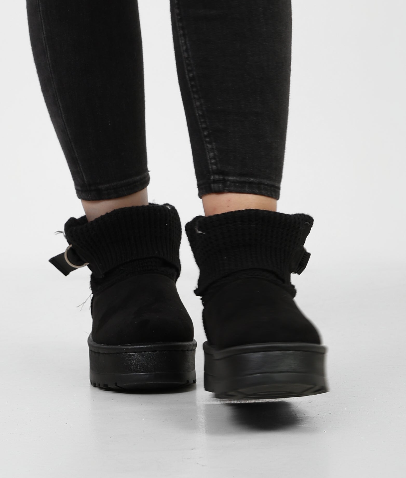Knit uggs