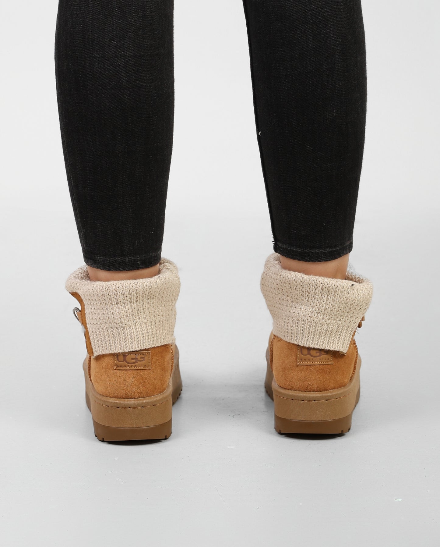 Knit uggs