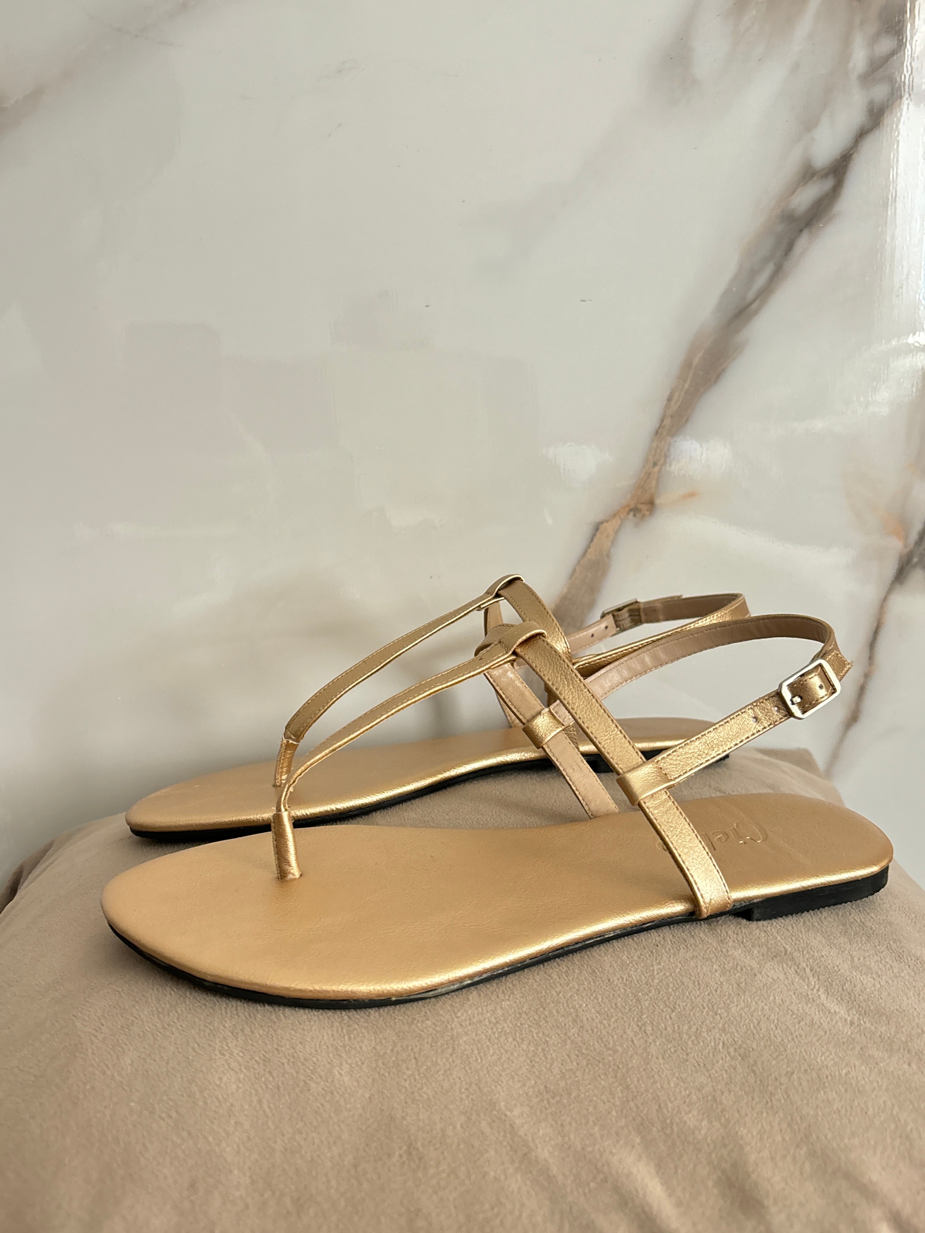 Classic slippers -Gold