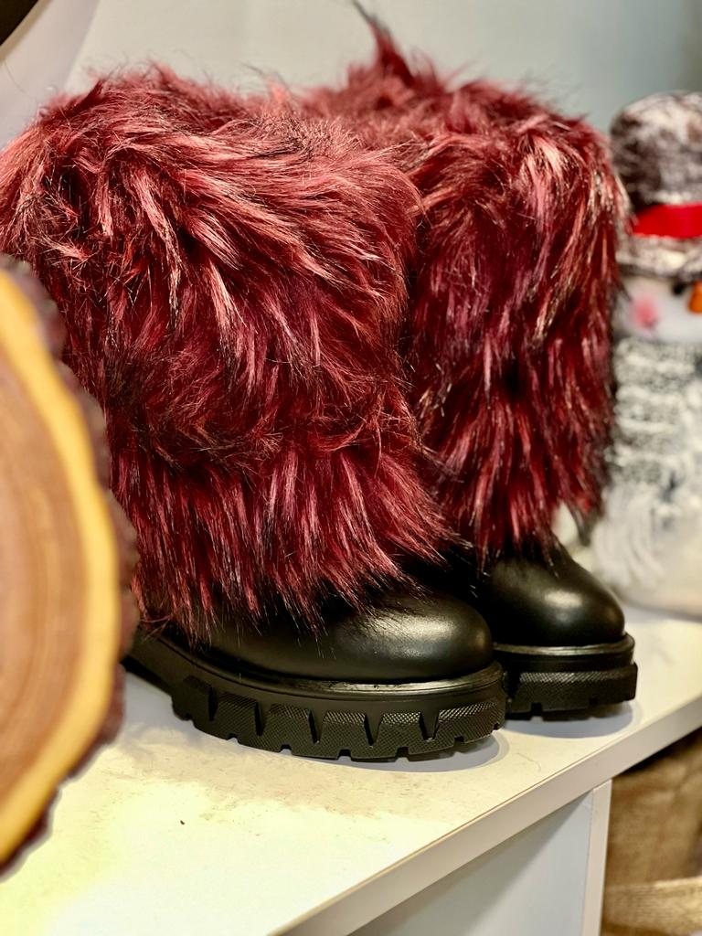 Burgendy Fur X Leather Boots - Christmas Edition