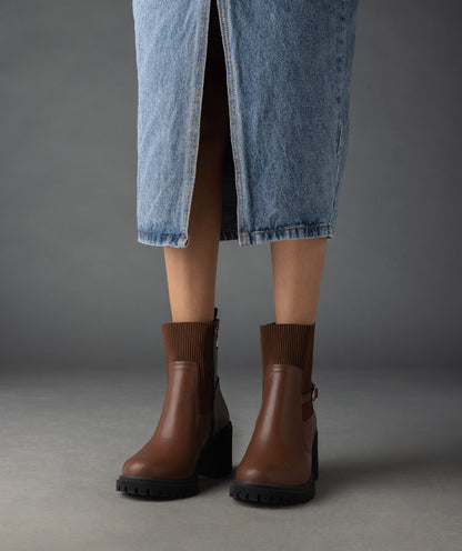 Claude Boots
