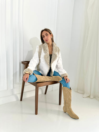 Detalles Suede Cowgirl Boots