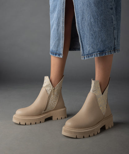 V Boots