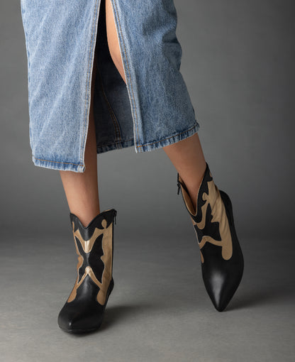 Mariposa Cowgirl Boots -  Order one size up