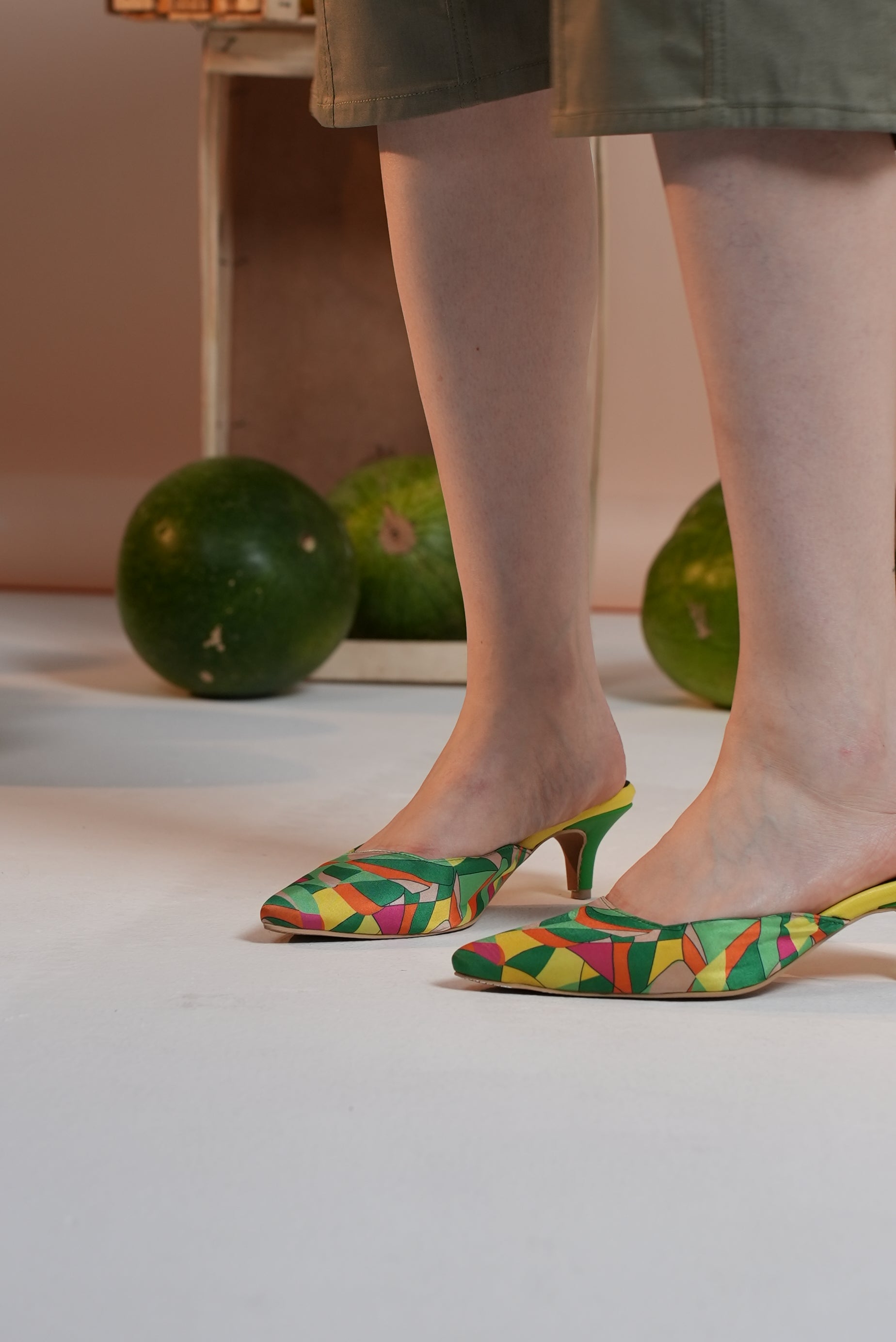 Waves Mules