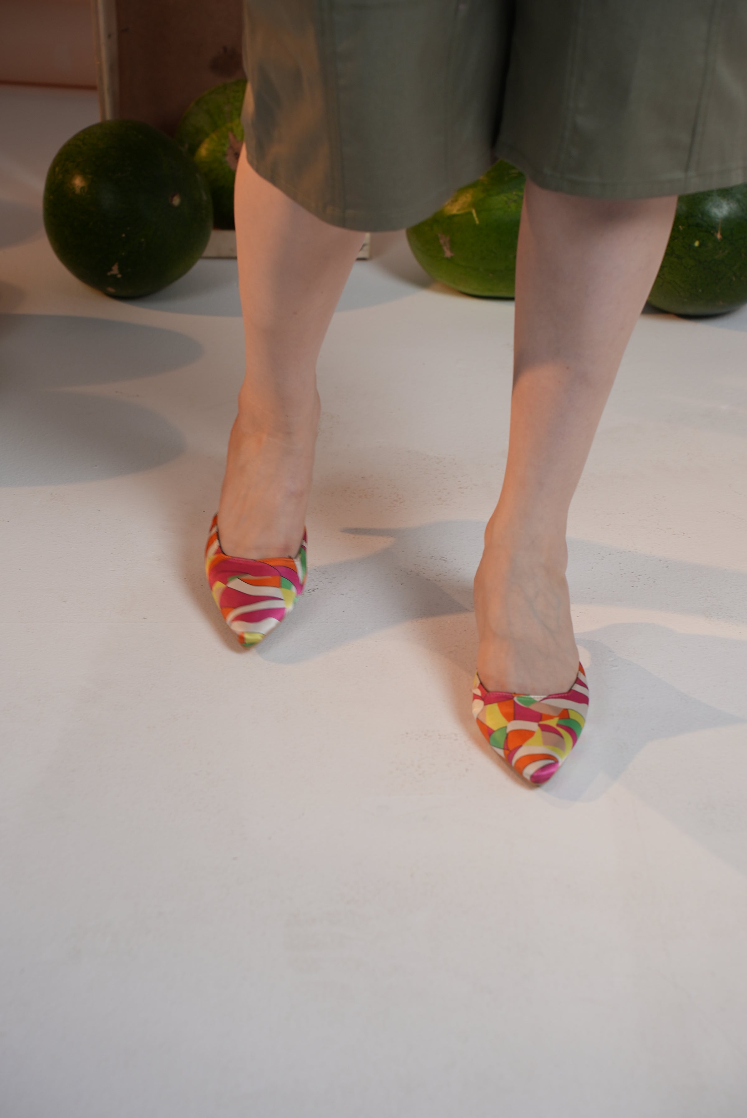 Waves Mules