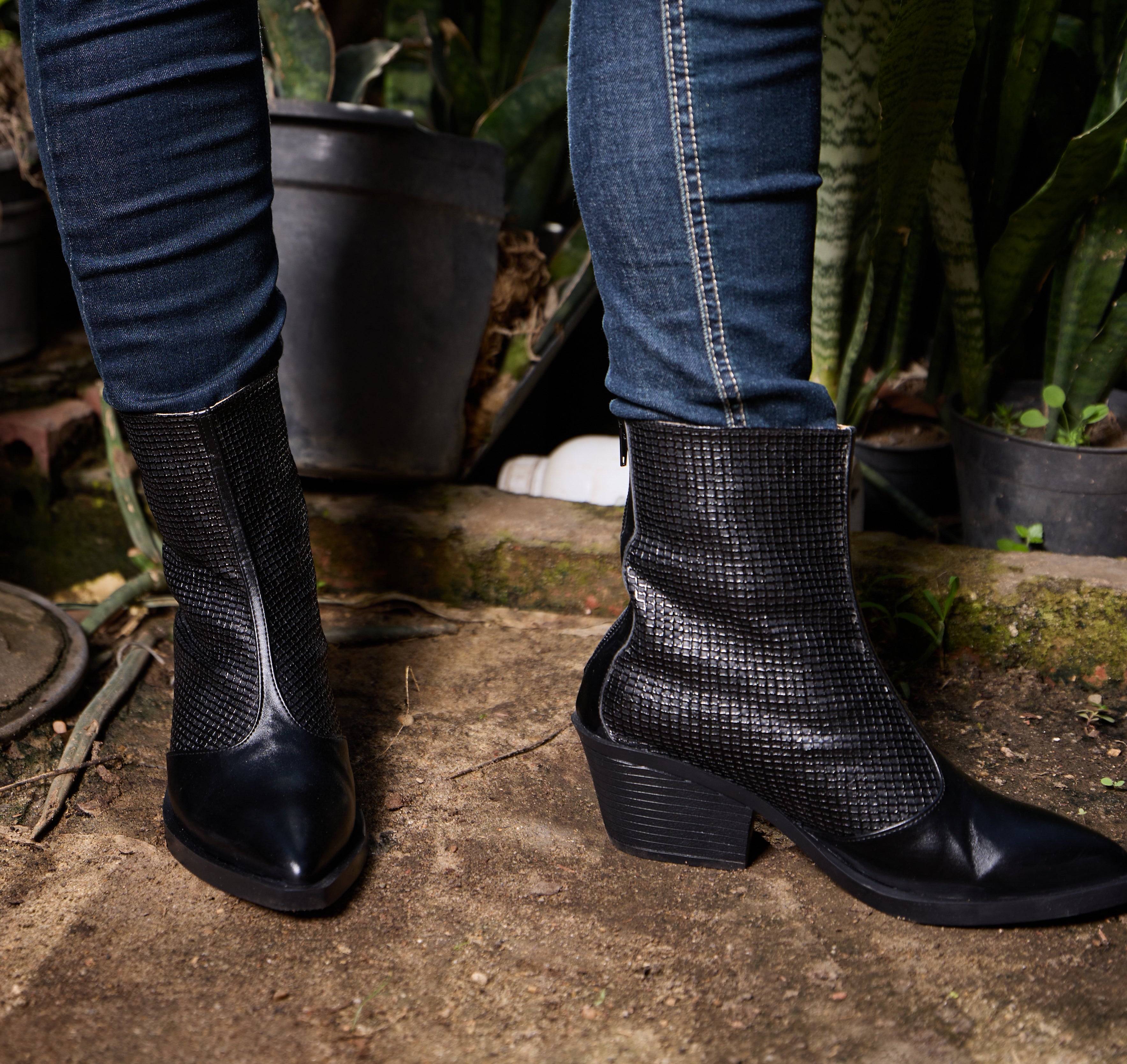 Verra Boots