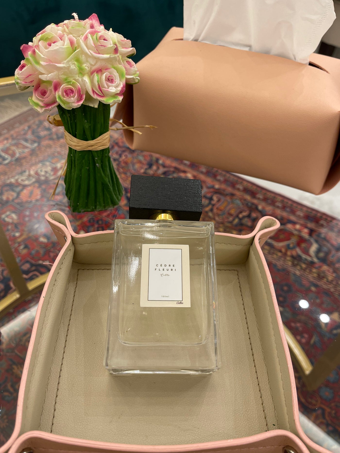 Cèdre Fleuri Perfume