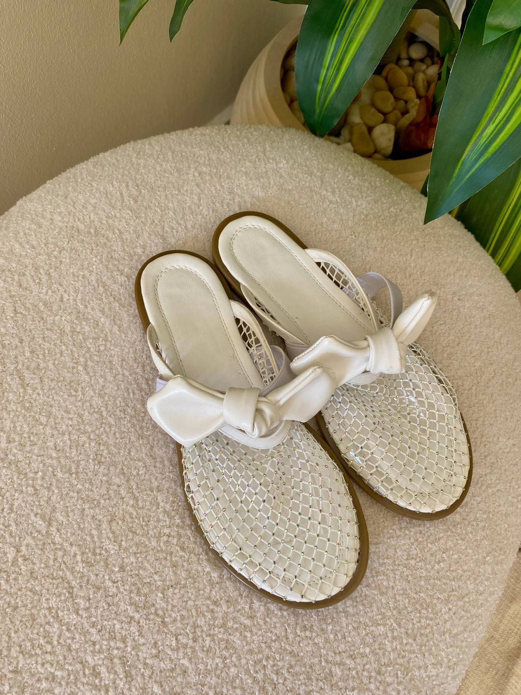 Ami Diamond Mules-White