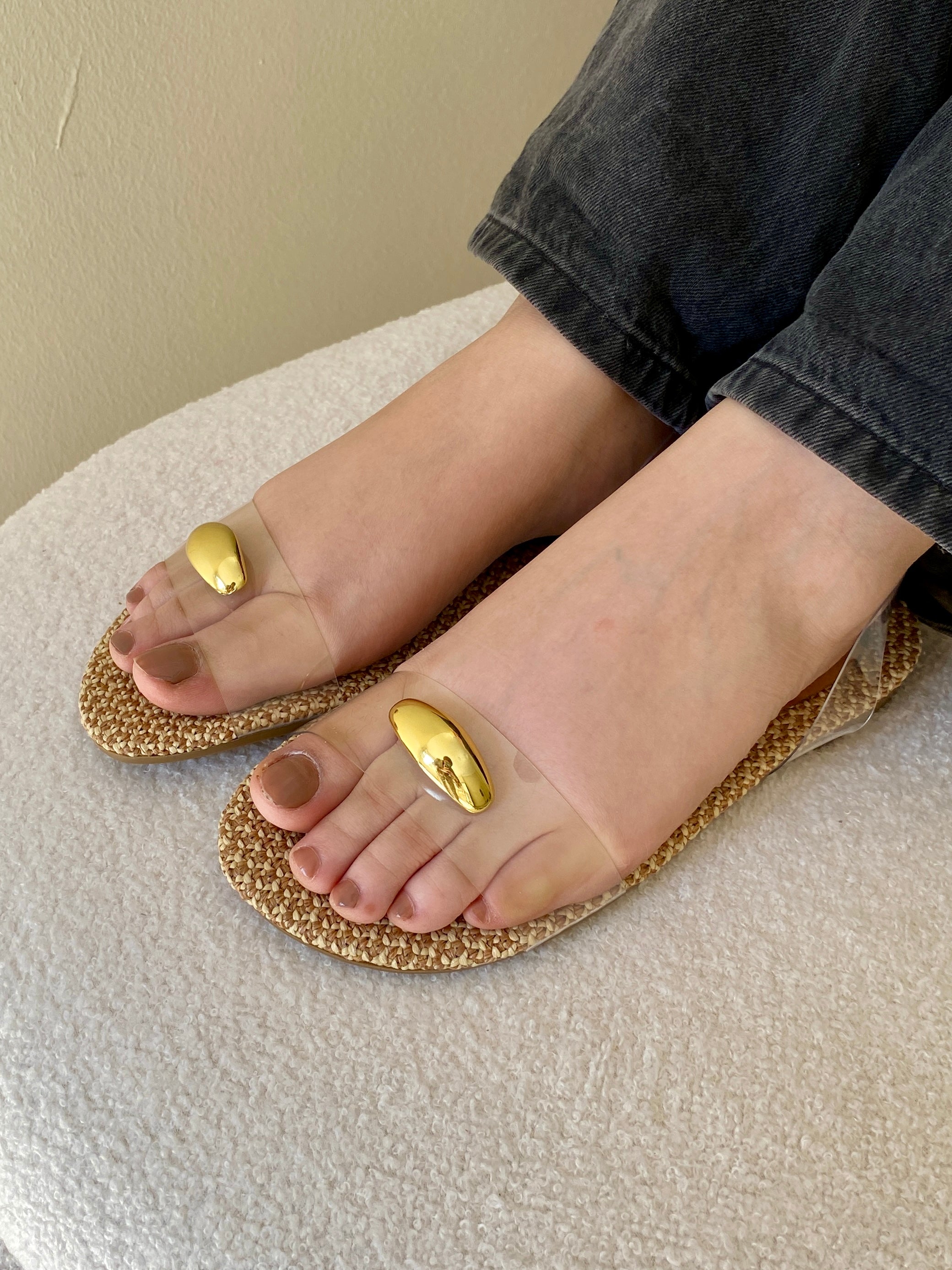 Summer '26 IT Slippers-gold