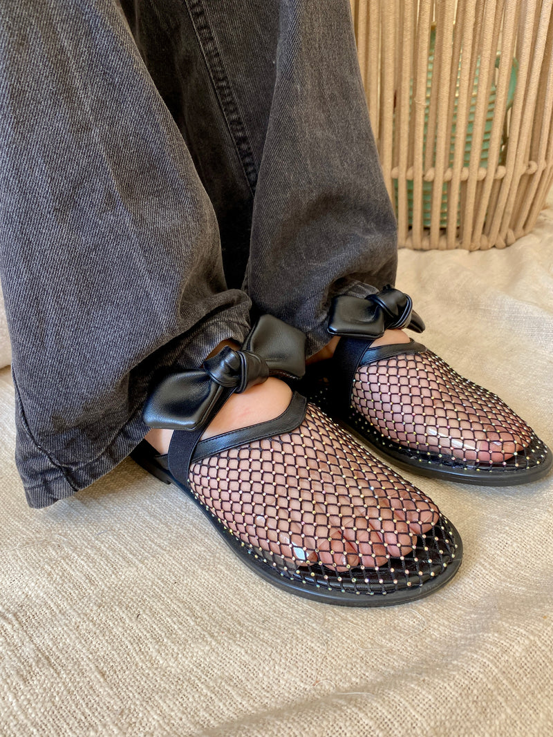 Ami Diamond Mules - Black