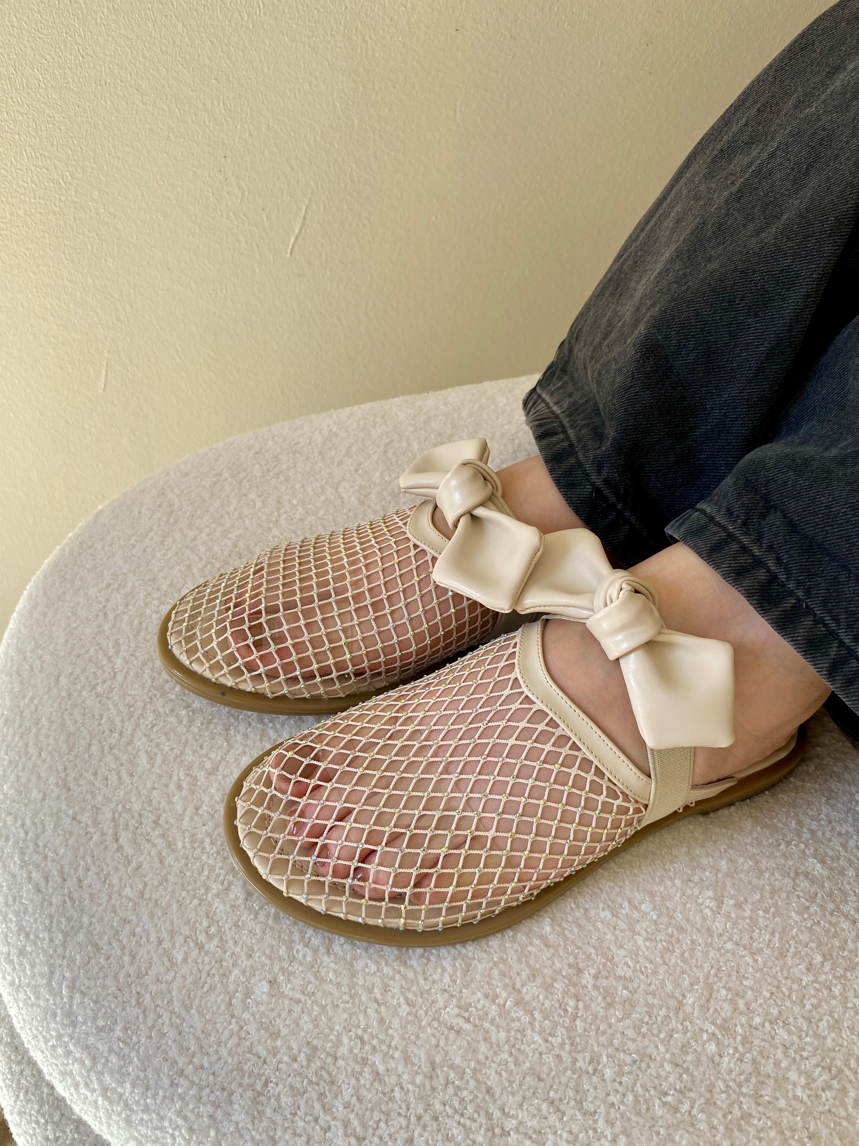 Ami Diamond Mules - Beige