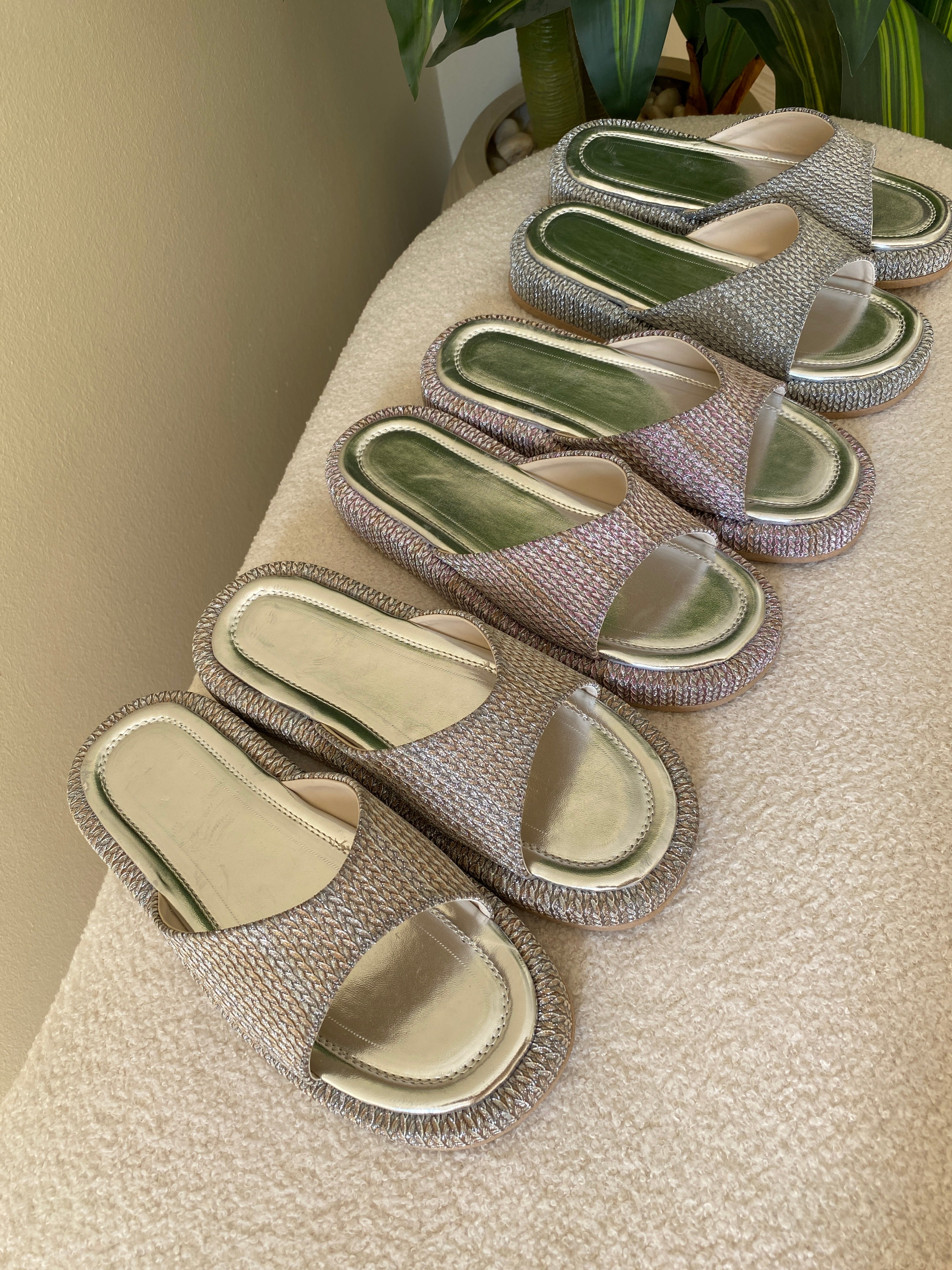 Sparkle Plaits Slipper - Gold