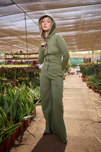 Core Flow Pants