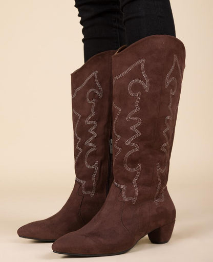 Detalles Suede Cowgirl Boots