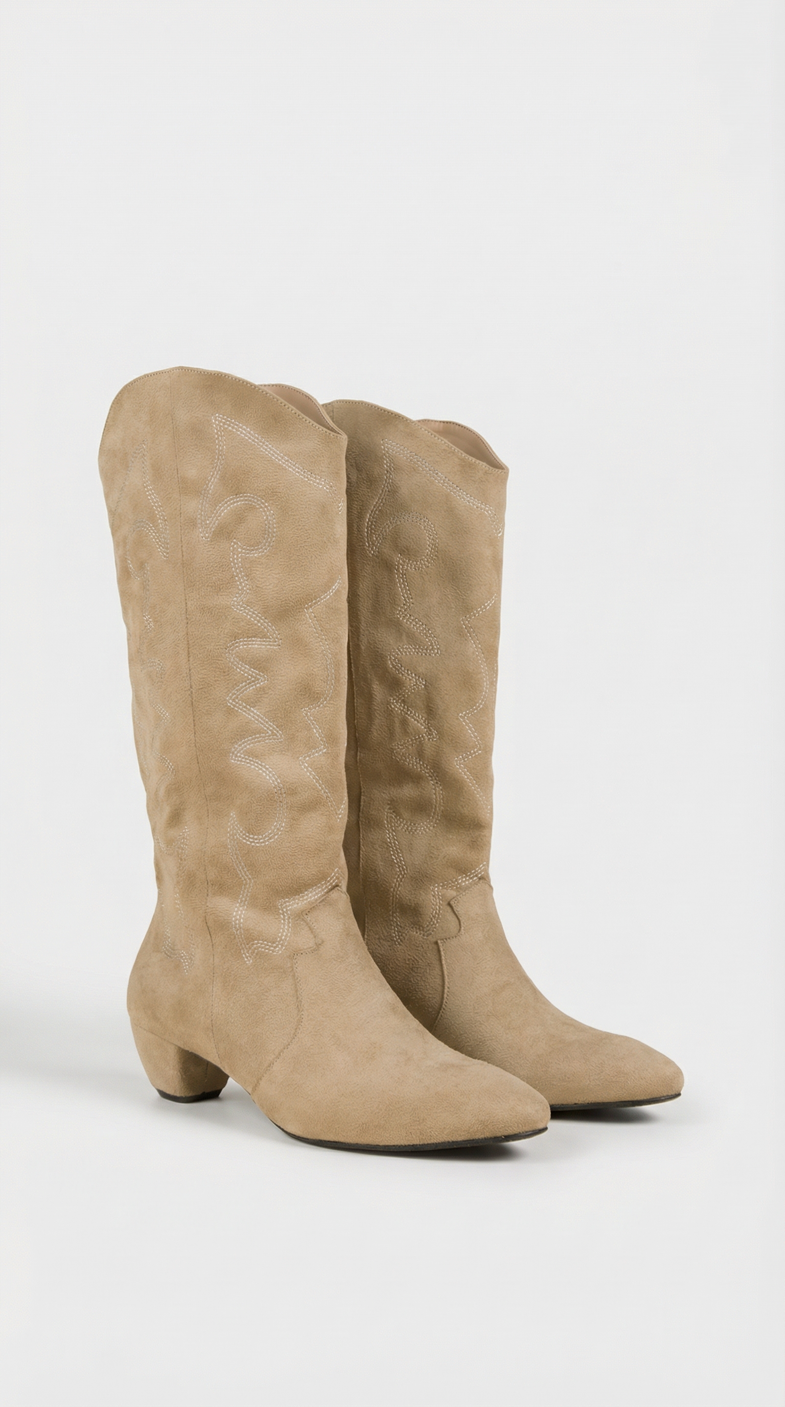 Detalles Suede Cowgirl Boots