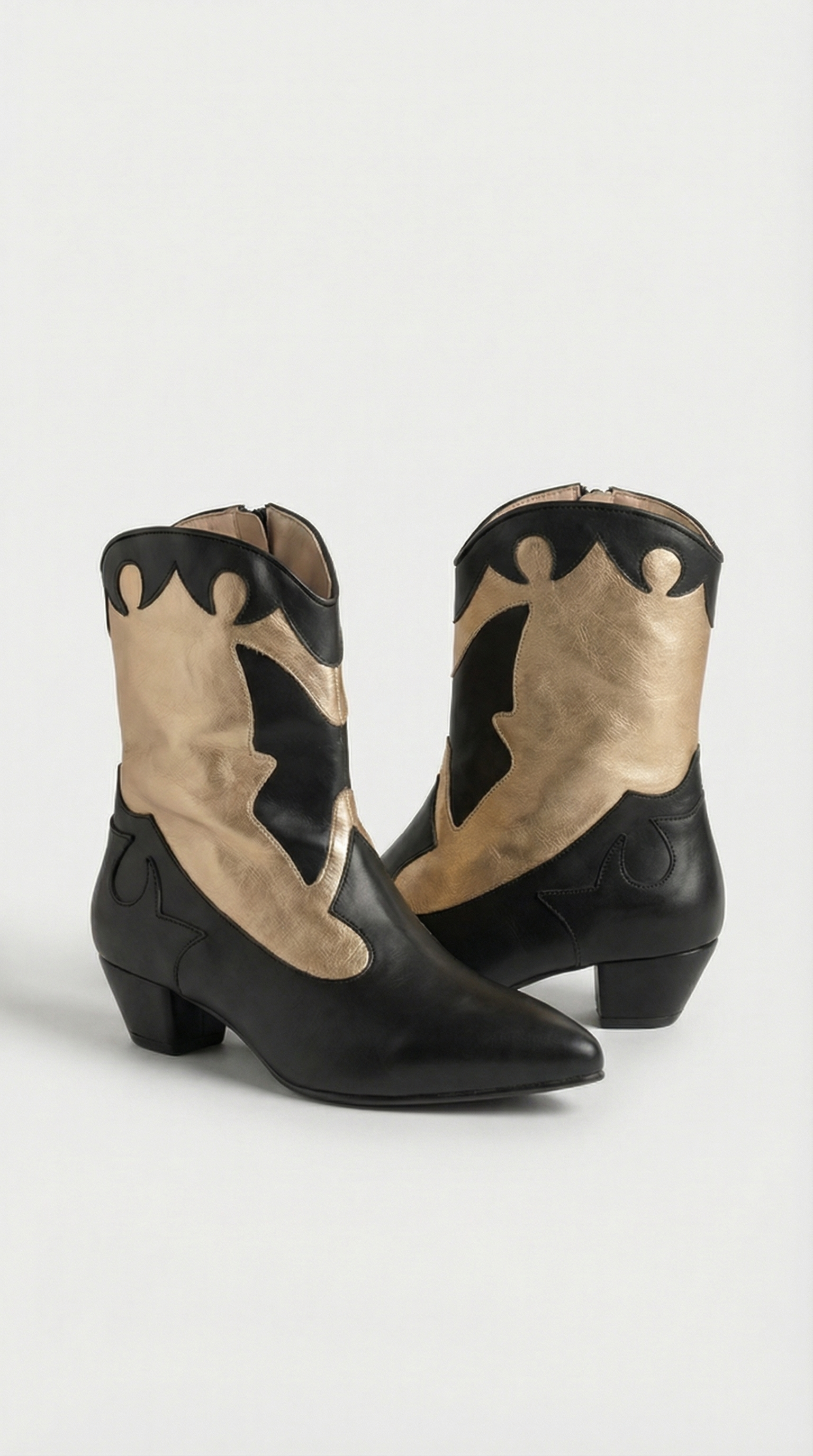 Mariposa Cowgirl Boots -  Order one size up