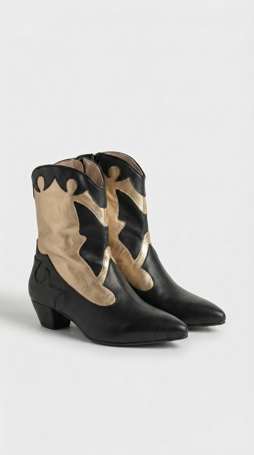 Mariposa Cowgirl Boots -  Order one size up