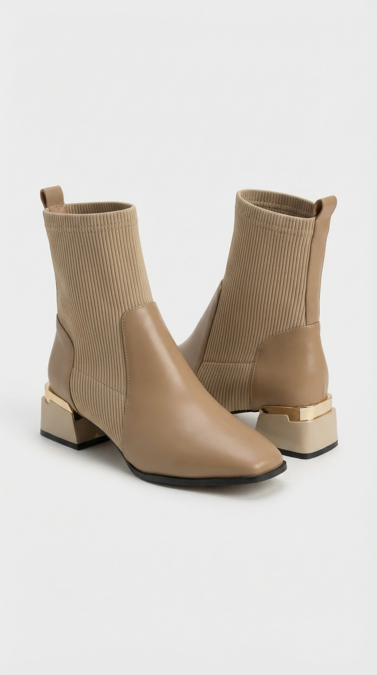Vernis x Tricot Boots