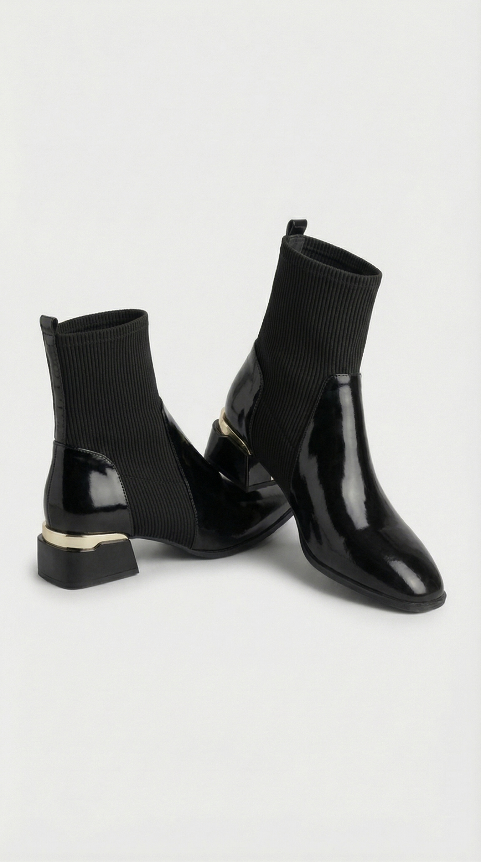 Vernis x Tricot Boots