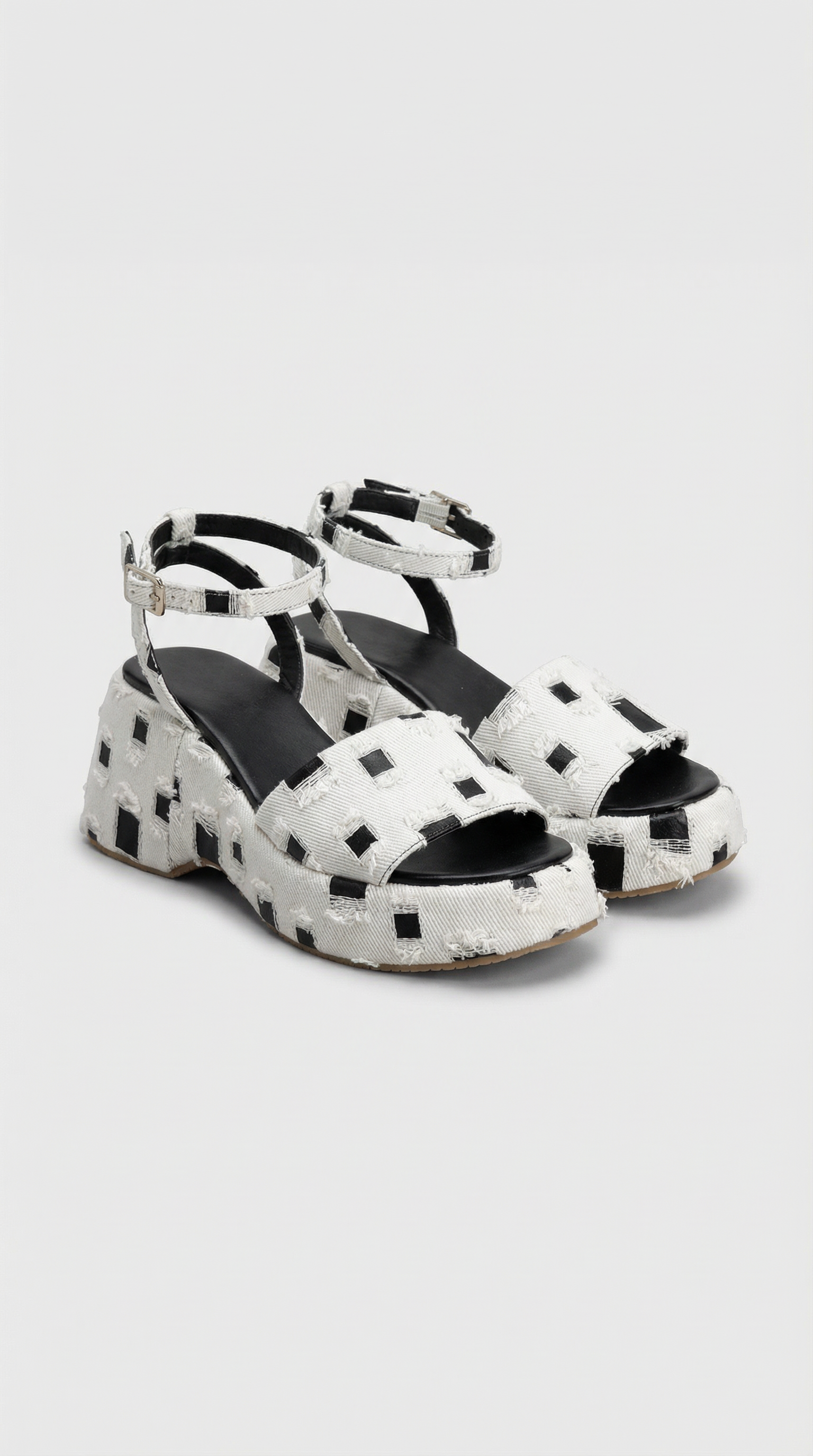 Kimi Platform Sandals - Black x White