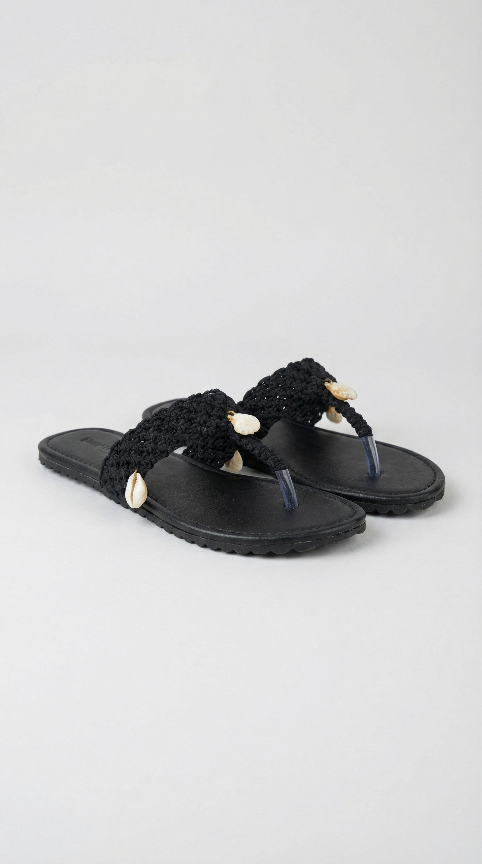 Macarme Shell Slippers - Black
