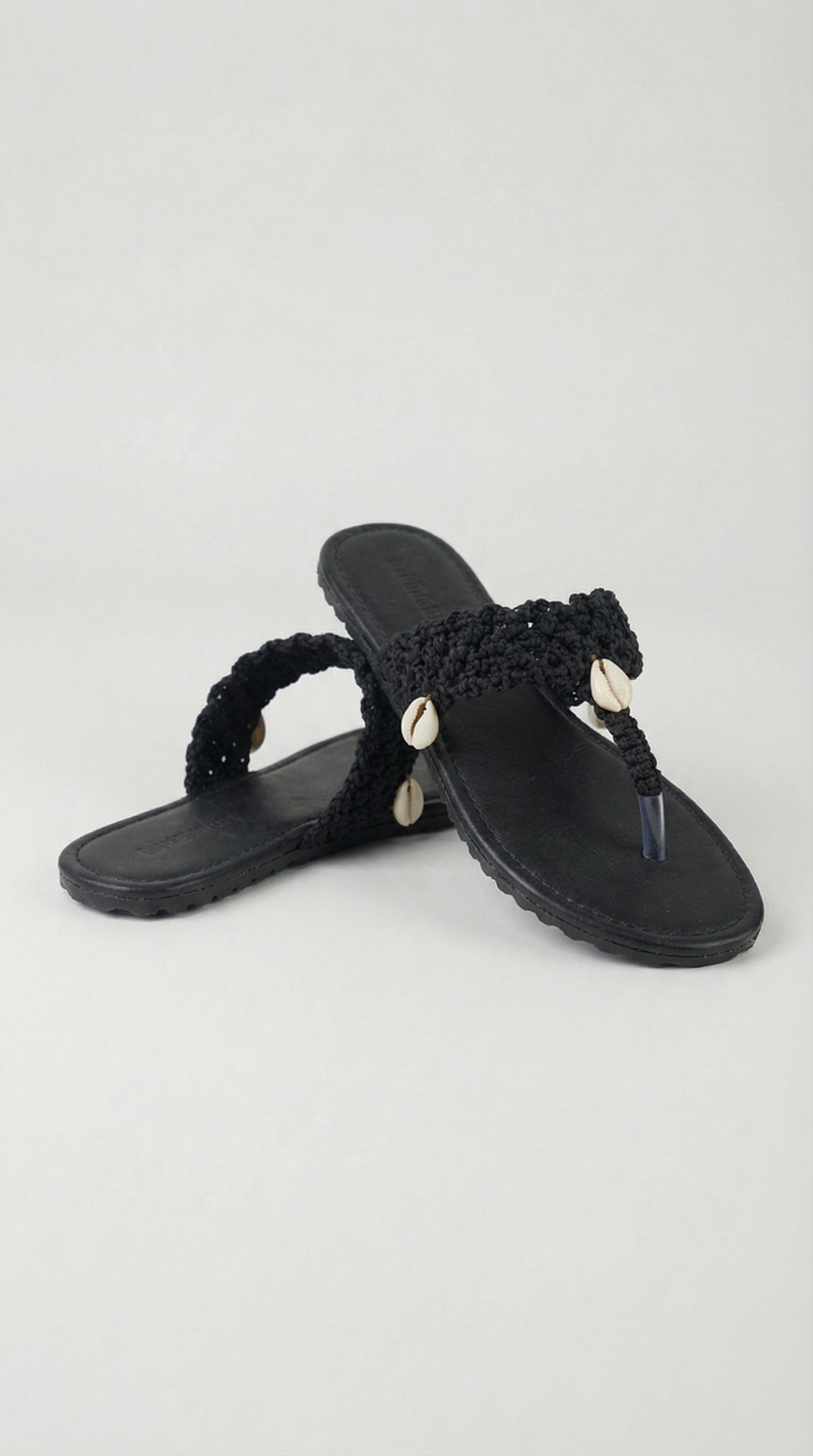 Macarme Shell Slippers - Black